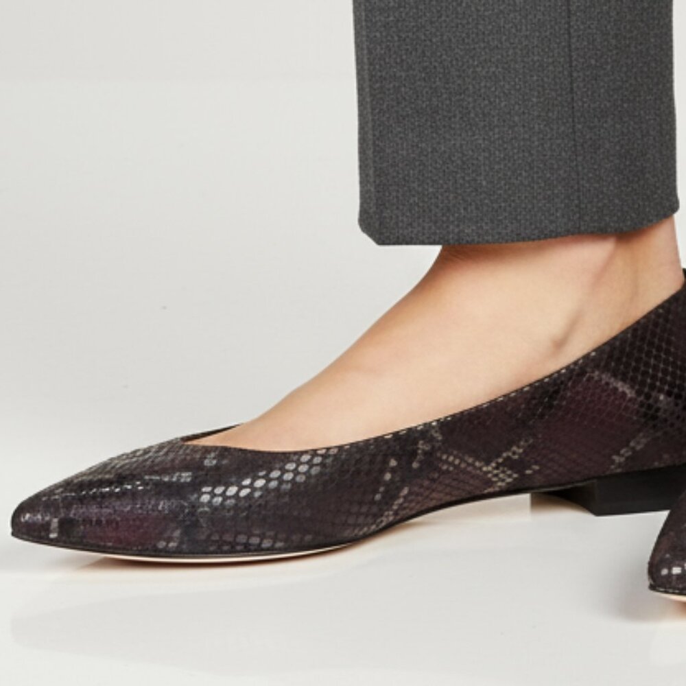 VIA SPIGA Sleek Merlot Snakeskin Leather Ballerina Shoes Pointy Toe Flats 9.5